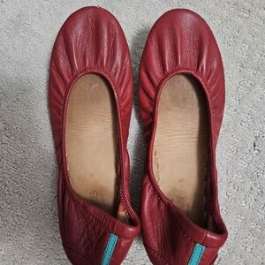 Tieks size 9 cardinal red